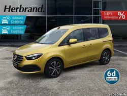 Gelb Gebraucht 2024 Mercedes T180 Edition Van / Kleinbus | 29.999 € (Etwas zu teuer)