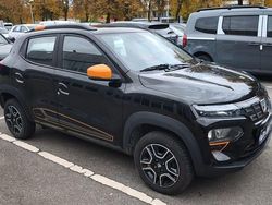 Schwarz Gebraucht 2022 Dacia Spring Essentiel Kleinwagen | 10.600 € (Fairer Preis)