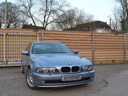 Silber Gebraucht 2002 BMW 520 Lifestyle Limousine | 11.950 €