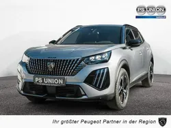 Grau / artense grau Gebraucht 2025 Peugeot 2008 GT SUV | 35.900 €