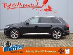 Schwarz (orcaschwarz metallic) Gebraucht 2017 Audi SQ7 Comfort SUV | 46.790 € (Etwas zu teuer)