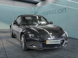 Schwarz Gebraucht 2023 Mazda MX5 Exclusive-Line Cabrio | 30.290 € (Etwas zu teuer)