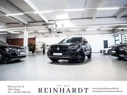 Deep black perleffekt Gebraucht 2019 VW Touareg R-line SUV | 42.120 € (Fairer Preis)