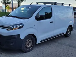 Weiß Gebraucht 2016 Citroën Jumpy Business Class Van / Kleinbus | 7.600 € (Superpreis)