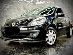 Schwarz Gebraucht 2008 Renault Clio Coupé | 1.499 €