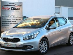 Silber Gebraucht 2013 Kia Ceed Limousine | 6.490 € (Guter Preis)
