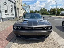 Grau Gebraucht 2021 Dodge Challenger SXT Coupé | 25.700 € (Etwas zu teuer)