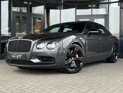Grau Gebraucht 2017 Bentley Flying Spur Limousine | 79.950 €