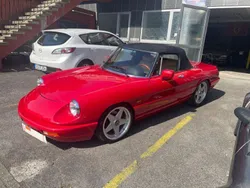 Rot Gebraucht 1990 Alfa Romeo Spider Cabrio | 39.589 €