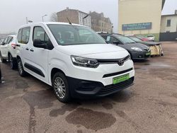 Weiß Gebraucht 2021 Toyota Proace Verso City Kombi | 17.950 € (Fairer Preis)