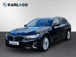 Schwarz Gebraucht 2021 BMW 520 Luxury Line Kombi | 29.978 € (Fairer Preis)