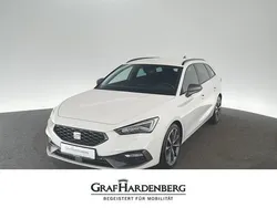 Weiß Gebraucht 2021 Seat Leon ST FR Kombi | 22.930 € (Etwas zu teuer)
