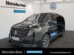 Obsidianschwarz Gebraucht 2025 Mercedes V300 AMG Van / Kleinbus | 92.820 €