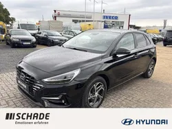 Schwarz Gebraucht 2021 Hyundai i30 Intro Edition Limousine | 18.450 € (Fairer Preis)
