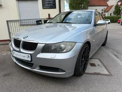 Titansilber metallic Gebraucht 2005 BMW 325 Limousine | 4.500 € (Fairer Preis)