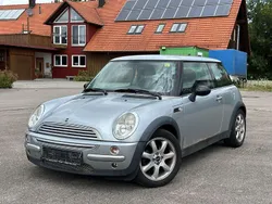 Silber Gebraucht 2002 Mini John Cooper Works Coupé Coupé | 890 €