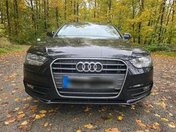 Schwarz Gebraucht 2012 Audi A4 Limousine | 8.999 € (Fairer Preis)