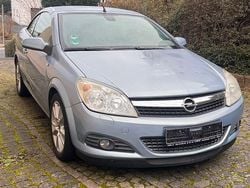 Blau Gebraucht 2007 Opel Astra Cabriolet Edition Cabrio | 1.990 € (Superpreis)
