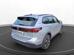 Silber Gebraucht 2024 VW Tiguan Life SUV | 37.480 € (Fairer Preis)