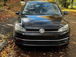 Schwarz Gebraucht 2024 VW Golf VIII Limousine | 17.500 € (Fairer Preis)