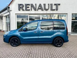 Blau Gebraucht 2016 Citroën Berlingo SELECTION Van / Kleinbus | 8.399 € (Fairer Preis)