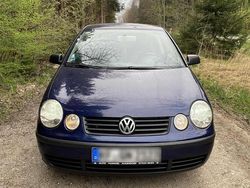 Blau Gebraucht 2004 VW Polo Kleinwagen | 750 € (Guter Preis)