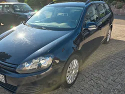 Schwarz Gebraucht 2012 VW Golf VII Comfortline Kombi | 4.350 €