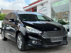 Schwarz Gebraucht 2019 Ford S-MAX Business Edition Van / Kleinbus | 14.999 € (Fairer Preis)