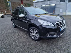 Schwarz Gebraucht 2015 Peugeot 2008 Allure SUV | 7.900 € (Guter Preis)