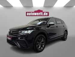 Schwarz Gebraucht 2023 VW Tiguan Allspace Move SUV | 35.490 € (Superpreis)