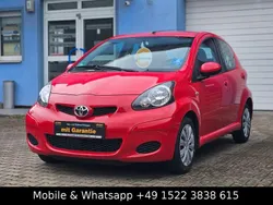 Rot Gebraucht 2011 Toyota Aygo Cool Kleinwagen | 3.990 € (Etwas zu teuer)
