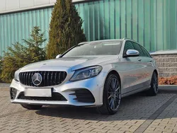 Silber Gebraucht 2018 Mercedes C220 AMG Kombi | 24.600 € (Etwas zu teuer)