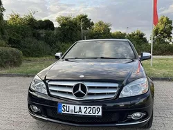 Schwarz Gebraucht 2008 Mercedes C220 Avantgarde Limousine | 7.900 € (Fairer Preis)