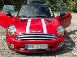Rot Gebraucht 2009 Mini Cooper Kleinwagen | 5.499 € (Fairer Preis)
