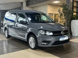 Grau Gebraucht 2020 VW Caddy Maxi Design Van / Kleinbus | 21.400 €