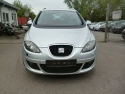 Silber Gebraucht 2009 Seat Altea XL Comfort Van / Kleinbus | 2.250 € (Superpreis)
