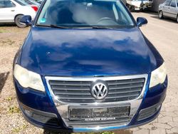 Blau Gebraucht 2006 VW Passat Kombi | 1.150 € (Superpreis)