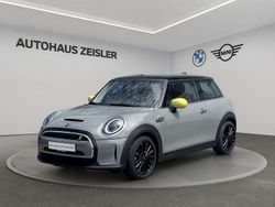 Moonwalk grey Gebraucht 2022 Mini Cooper SE Hatch Kleinwagen | 19.990 € (Fairer Preis)