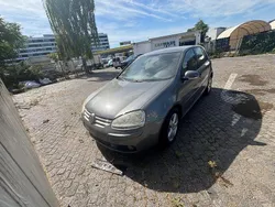 Grau Gebraucht 2006 VW Golf V Limousine | 3.500 € (Fairer Preis)