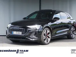 Mythosschwarz metallic Gebraucht 2023 Audi Q8 e-tron S-Line SUV | 59.990 € (Etwas zu teuer)
