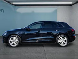 Schwarz Gebraucht 2023 Audi Q8 e-tron SUV | 53.199 € (Fairer Preis)