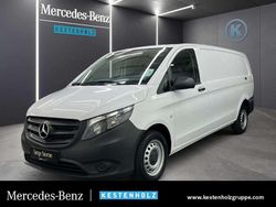 Weiß Gebraucht 2024 Mercedes Vito Van / Kleinbus | 35.688 € (Etwas zu teuer)