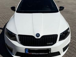 Weiß Gebraucht 2016 Skoda Octavia RS Kombi | 11.499 € (Guter Preis)