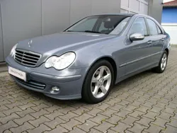 Grau Gebraucht 2004 Mercedes C200 Avantgarde Limousine | 2.900 € (Fairer Preis)