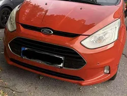 Rot Gebraucht 2012 Ford B-MAX Titanium Van / Kleinbus | 4.000 € (Etwas zu teuer)