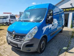 Azurblau Gebraucht 2018 Renault Master Van | 24.990 €