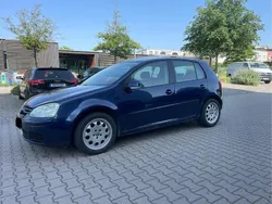Blau Gebraucht 2006 VW Golf V Comfortline Limousine | 700 € (Superpreis)