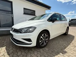 Weiß Gebraucht 2019 VW Golf VII IQ Drive Limousine | 17.300 € (Fairer Preis)