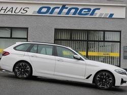 Weiß Gebraucht 2021 BMW 520 M Sport Kombi | 20.700 € (Superpreis)