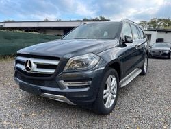 Grau Gebraucht 2015 Mercedes GL400 SUV | 29.990 €